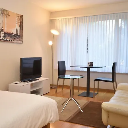 Apartment In The Center - Vineyard 11 *