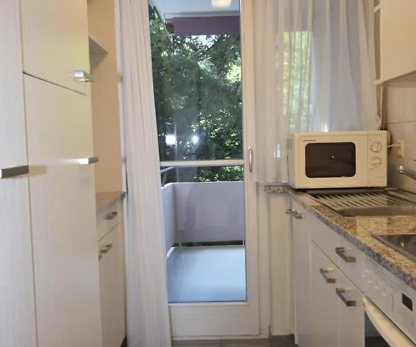 In The Center - Vineyard 11 Zúrich